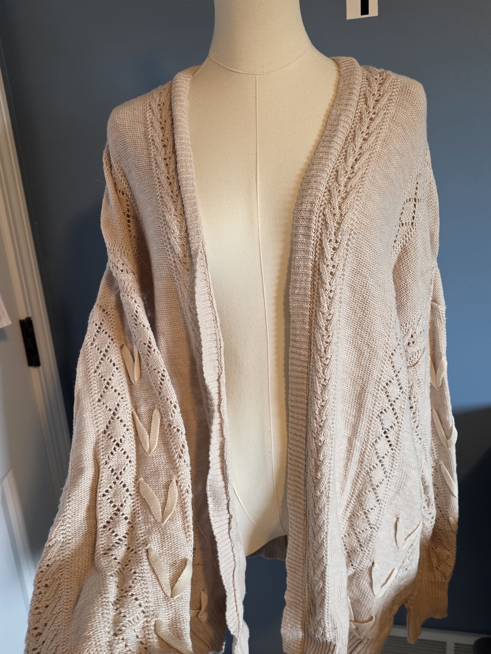 Knox Rose Knit Open-Front Cardigan in Light Beige